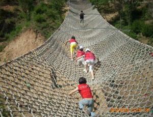 旅游攀爬網
